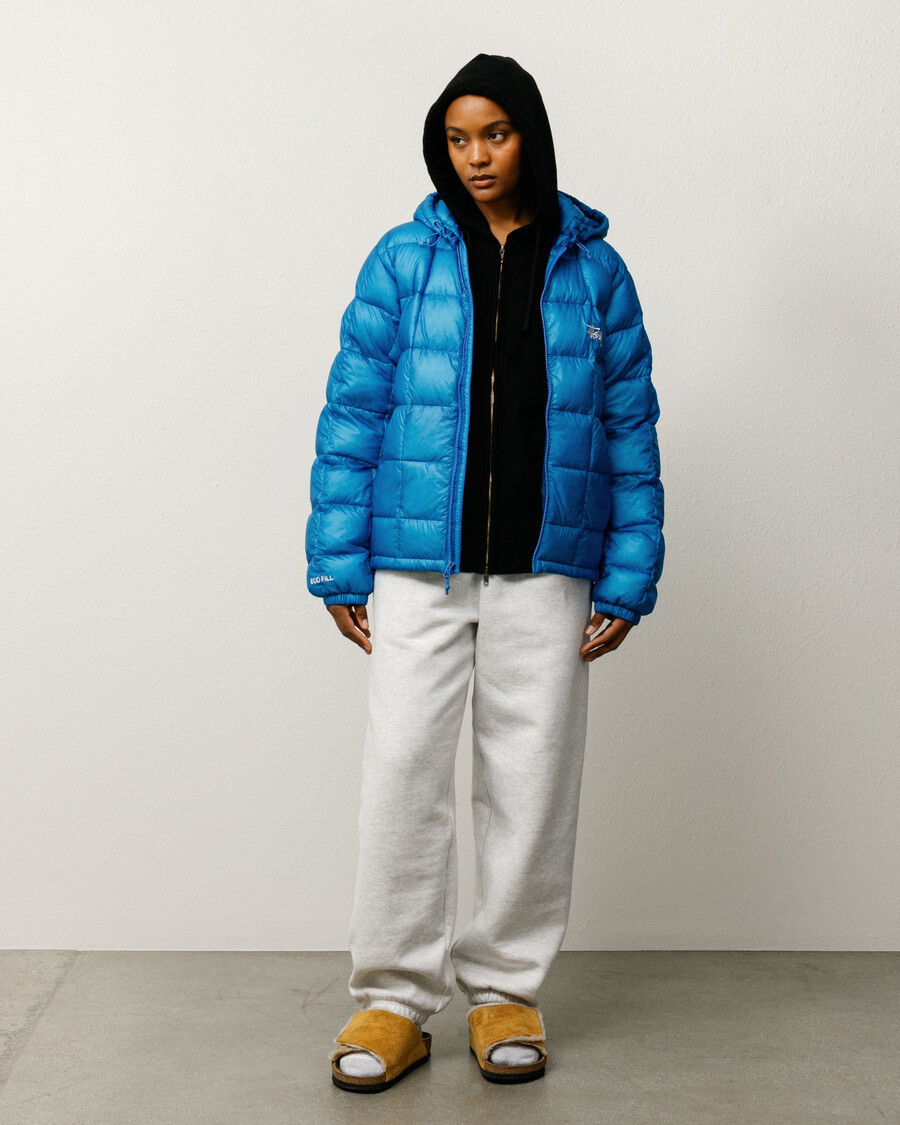 midweight hooded puffer