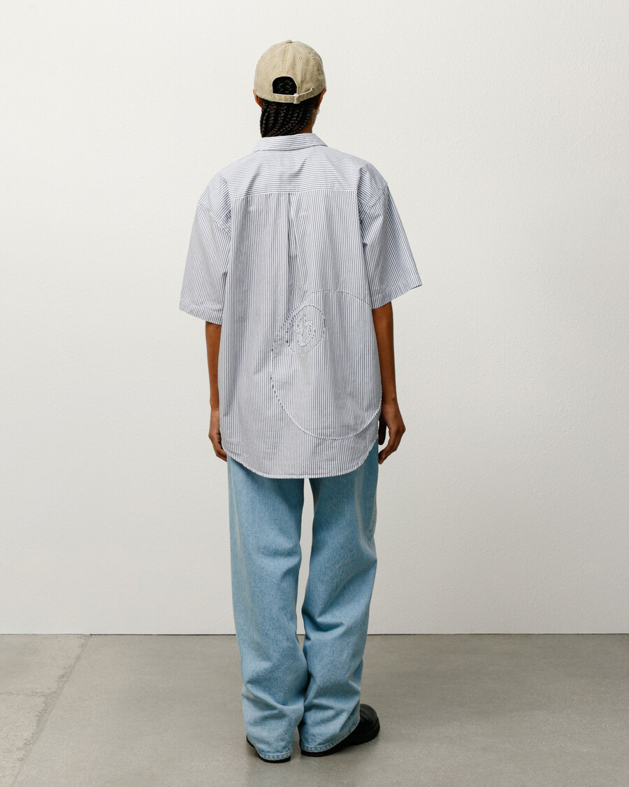 boxy ss shirt 8 ball stripe